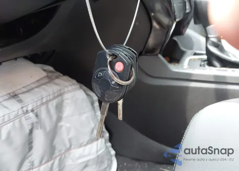 2017 Ford Escape Se from USA, damaged, VIN 1FMCU9GD0HUC21158